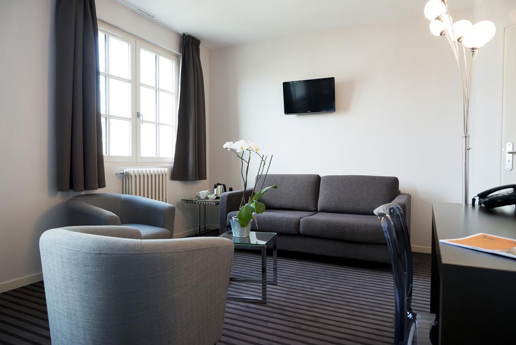 Le Germinal Hotell Cesson-Sévigné Exteriör bild